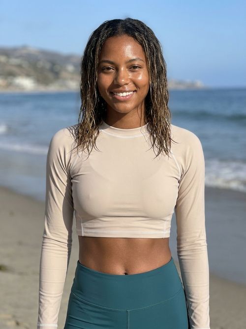 Sand women's crop-top rashguards — Lolekai