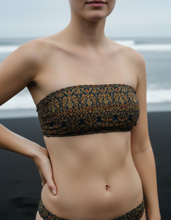 Bikini in Lotus