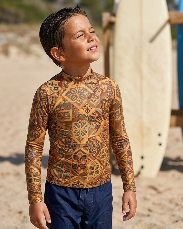Boys Helix boys rashguards