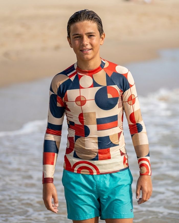 Rashguard — Boys Fiery Red Form