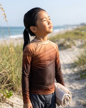 Girls Coffee Bean Ripple girls rashguards
