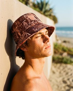 Unisex Tea Rose Spectra Bucket Hat bikini — Lolekai