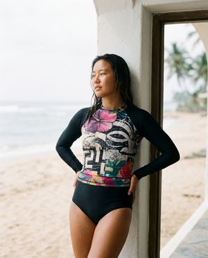 Women's Kanaloa women's rashguards