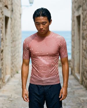 Men's Tea Rose Nova men's rashguards
