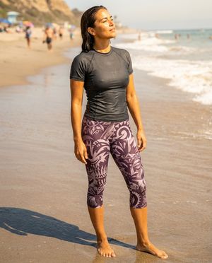 Burnished Lilac Nalu Poni swim & gym capri leggings