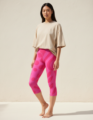 Spectrum Capri Leggings Capri Leggings — Dripper