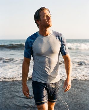 Blue Aura Yuki Rash Guard Men's Rashguard — Lolekai
