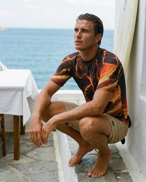 Men's Citrus Orange Neon Tiger Surfer men's short-sleeve rashguards