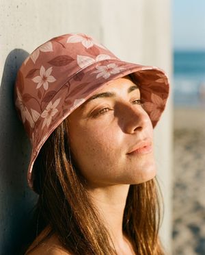 Tea Rose Elysium bucket hats