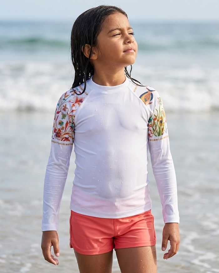 Rashguard — Girls Lagoon Festival White Chorus