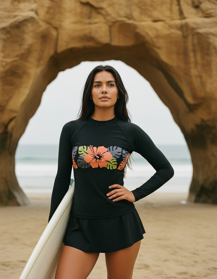 Rashguard — Women's Neon Coral Bloom Pua