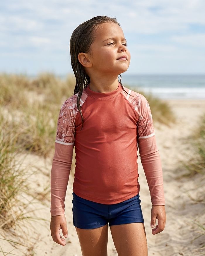 Rashguard — Girls Guava Chorus