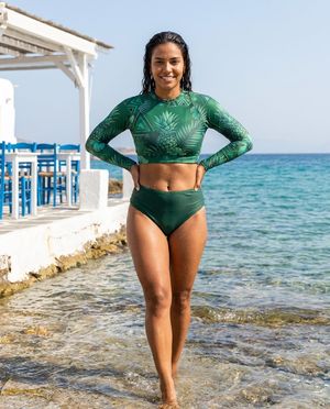 Women's Runway Emerald Lono women's crop-top rashguards