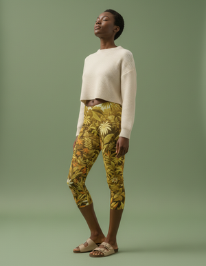 Acacia Canopy Leggings Capri Leggings — Dripper
