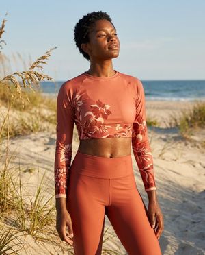 Women's Lava Falls Elysian women's crop-top rashguards