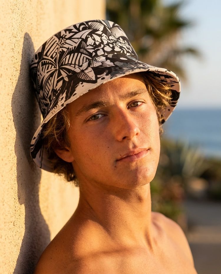 Lani Uli bucket hats