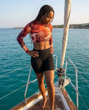 Women's Fiery Red Senjin women's crop-top rashguards
