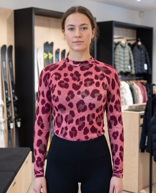 Millennial Pink Savanna Base Layer Women's Rashguard — Lolekai