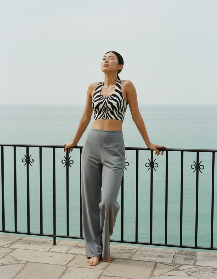 Vibrant Motion Tango Longline Sports Bra