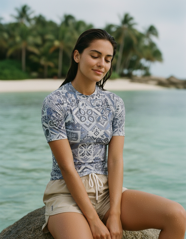Women's Rhodonite Helix Rash Guard
