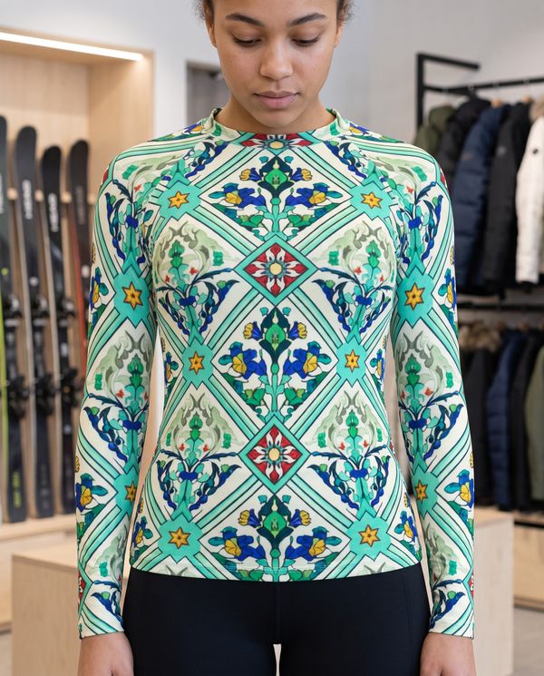 Iznik Collection women's base layers