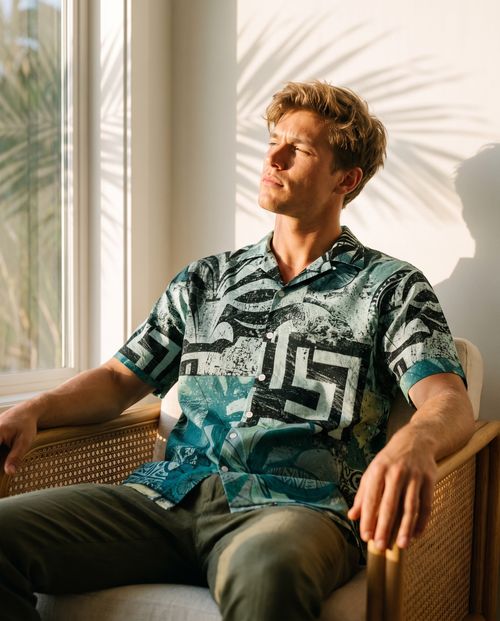 Alexandrite Kanaloa Hawaiian Shirt