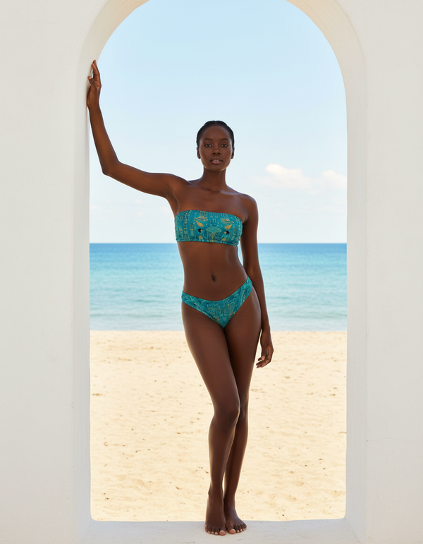 Bikini in Ankh