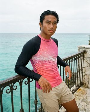 Men's Coral to Hot Pink Pixelate men's short-sleeve rashguards