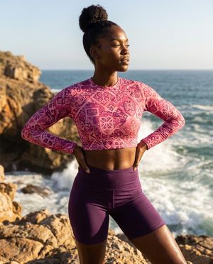 Women's Neon Pink Helix women's crop-top rashguards
