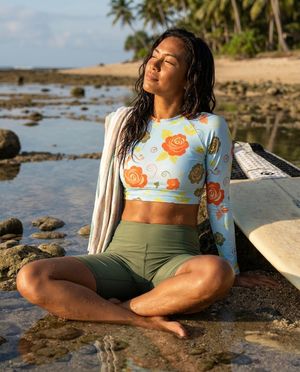Women's Muskmelon Belleza women's crop-top rashguards