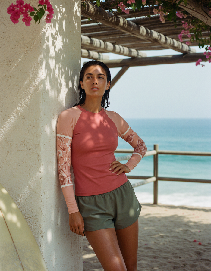 Rashguard — Women's Guava Chorus