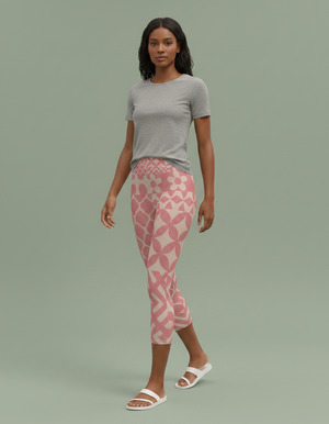 Tea Rose Vivid Leggings Capri Yoga Leggings — Dripper