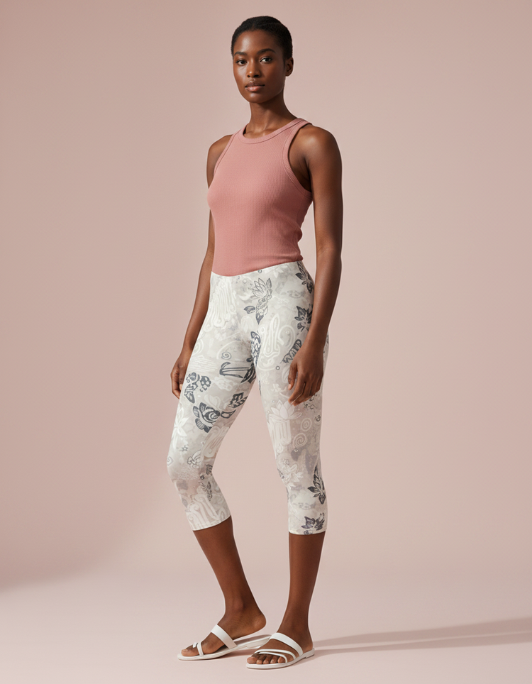 Women's Batik Collection Capri Leggings
