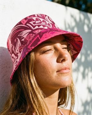 Electric Fuchsia Mana Lehua bucket hats