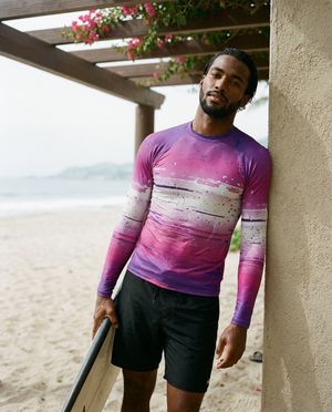 Men's Purple to Magenta Mosaic men's short-sleeve rashguards