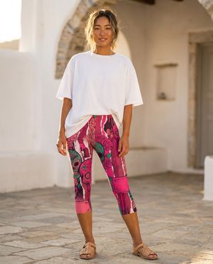 Electric Fuchsia Cempasuchil swim & gym capri leggings