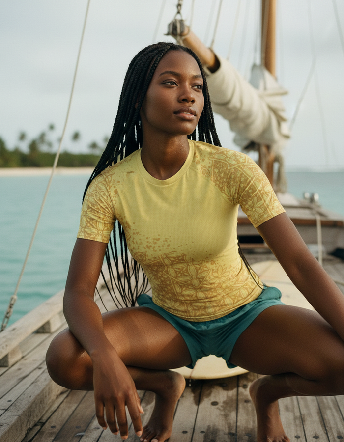 Rashguard — Women's Lemon Yellow Aksara