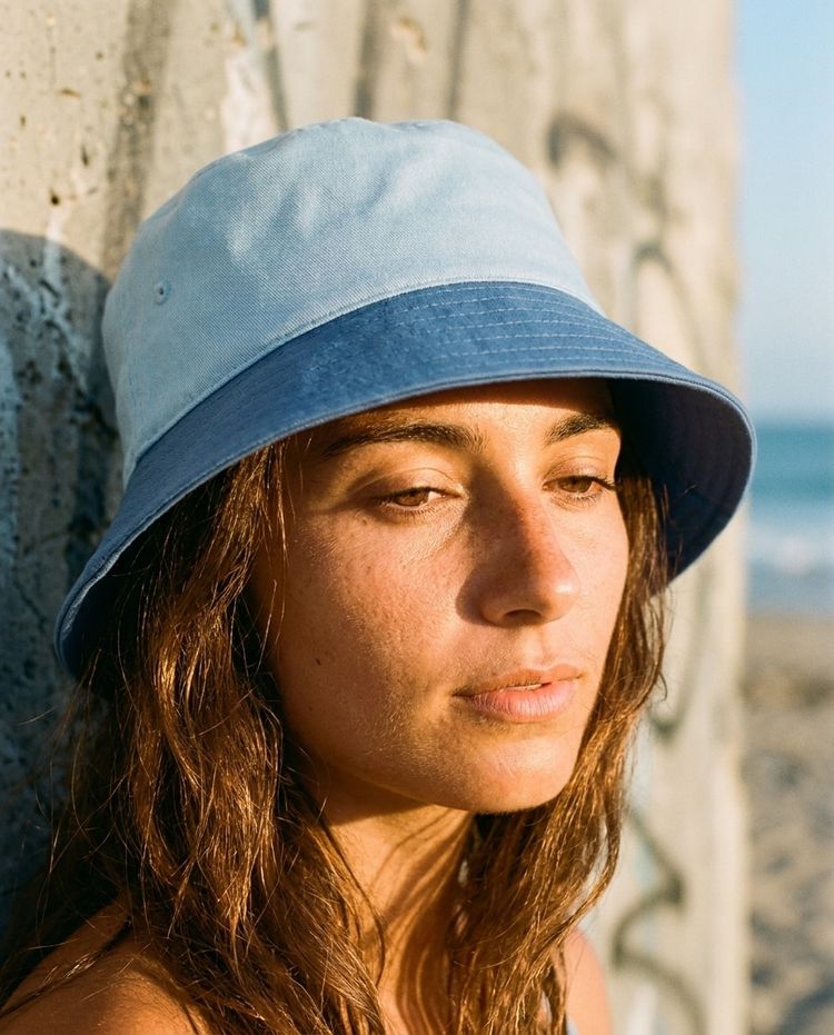 Marina Navy & Powder bucket hats