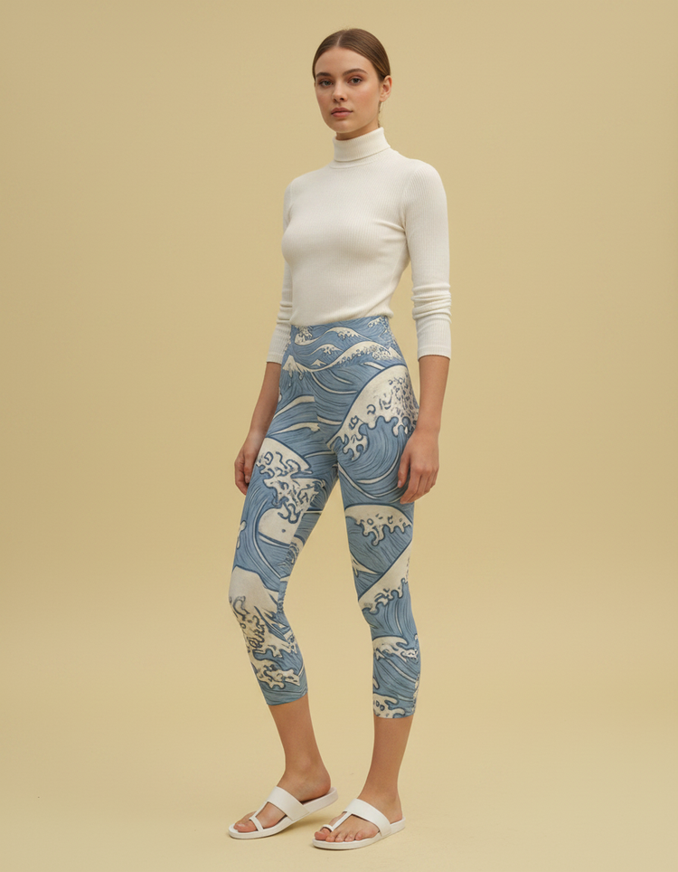 Women's Japanese Wave Art Yoga Capri Leggings