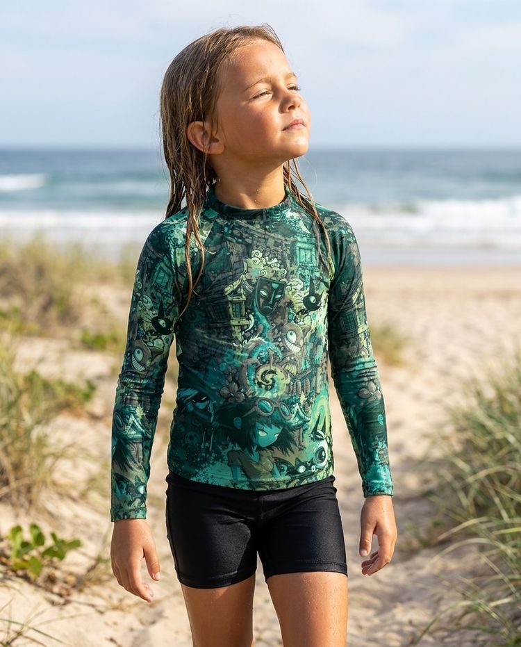 Girls Runway Emerald Bakeneko girls youth rashguards