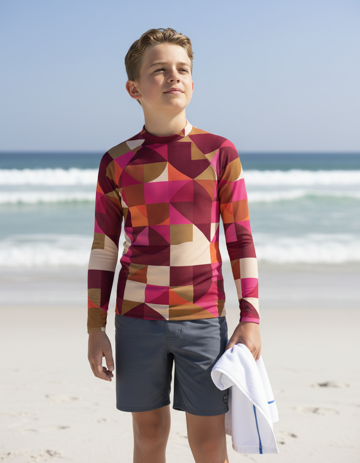 Rashguard — Youth Electric Fuchsia Dwell