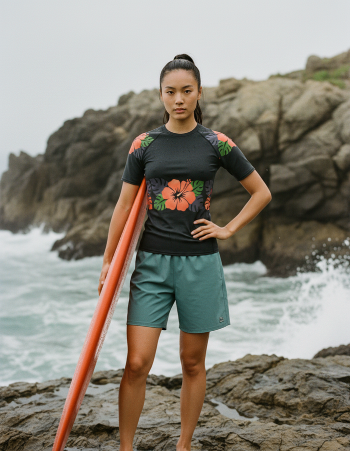 Rashguard — Women's Aloha Spectrum Black Pua