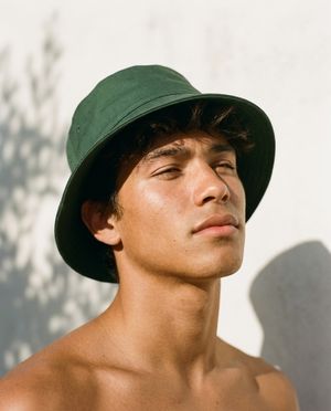 Sycamore Electric Surf bucket hats