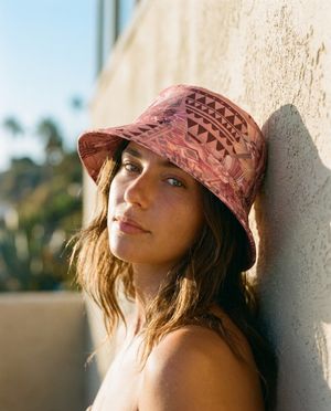 Tea Rose Lono bucket hats