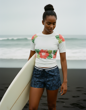 Women's Tropic Carnival White Pua women's short-sleeve rashguards