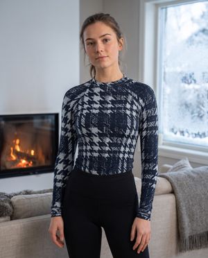 Glacier Houndstooth Base Layer Top women's base layers