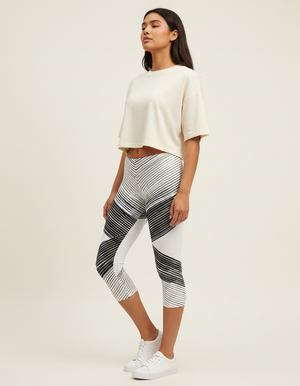 Echo Leggings Capri Leggings — Dripper
