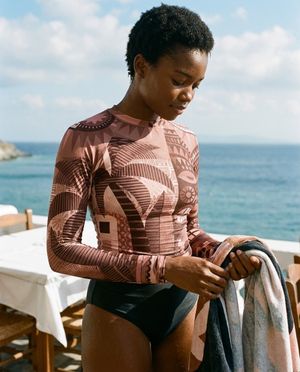 Women's Dusty Rose Makai women's rashguards