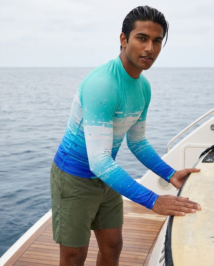 Rashguard — Men's Turquoise to Electric Blue Mosaic