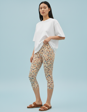 Coffee Bean Sumi Capri Leggings Capri Leggings — Dripper